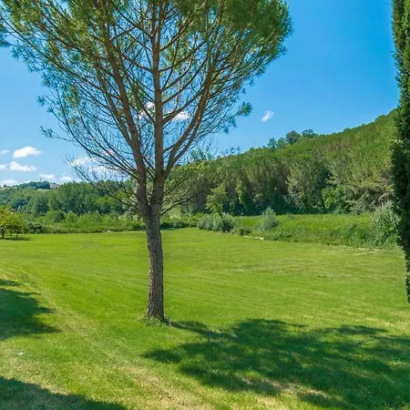 La Casa Dell'artista 6, Emma أسكيانو
